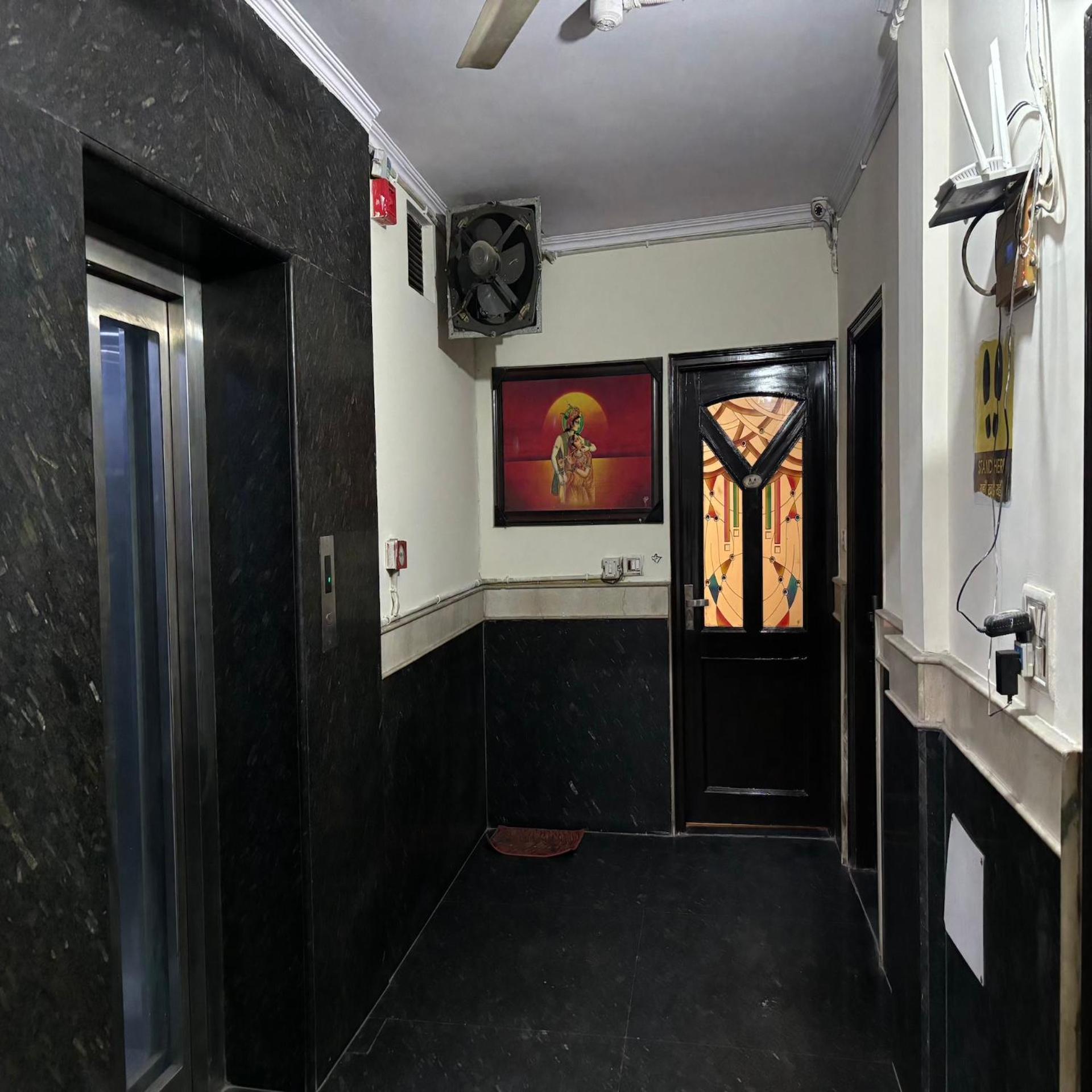 Hotel Pk International Near By New Delhi Station I Couple Friendly Exterior foto